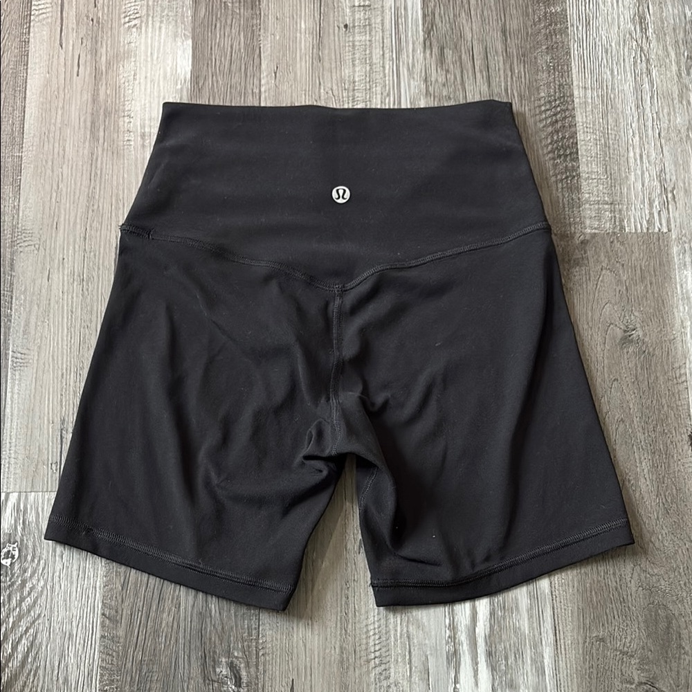 lululemon Women's Black High Waisted biker shorts